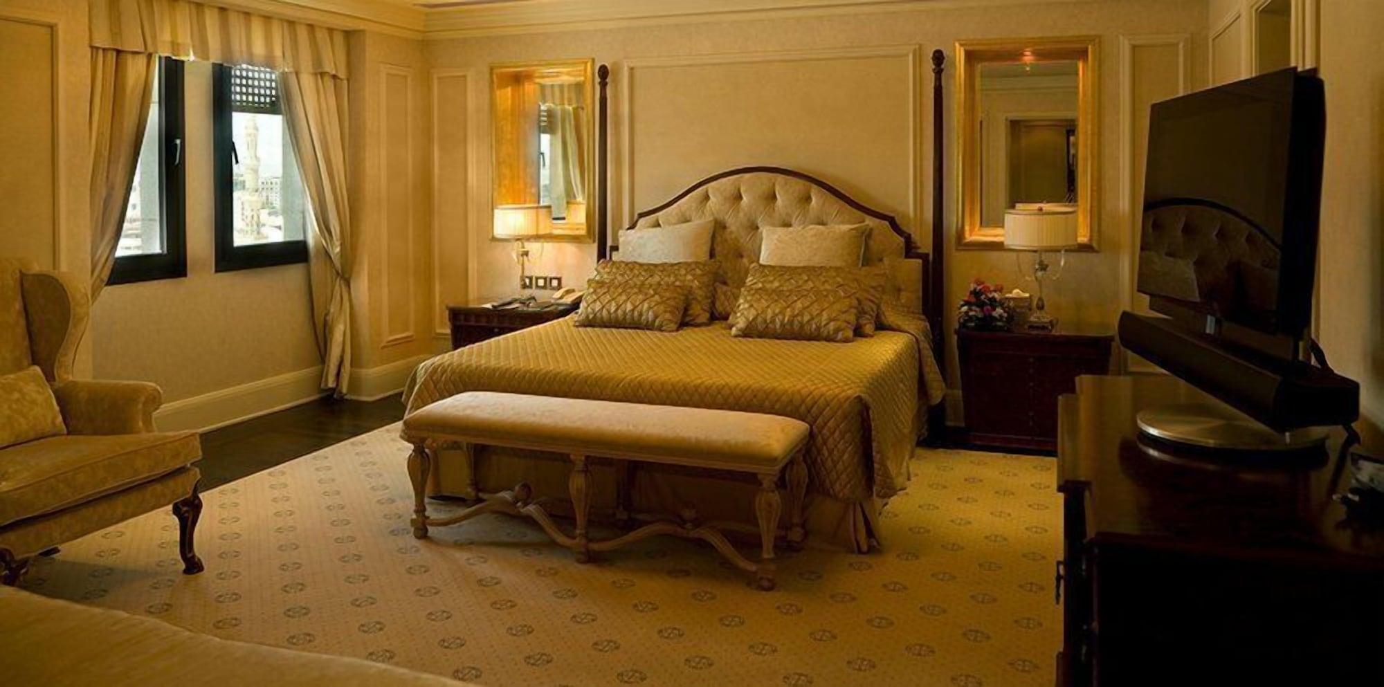 أوبروى فندق 5*